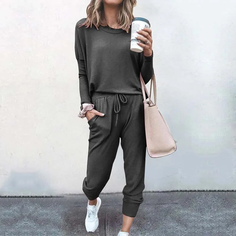 Loungewear Set - Relaxed Fit Joggers and Long Sleeve Top