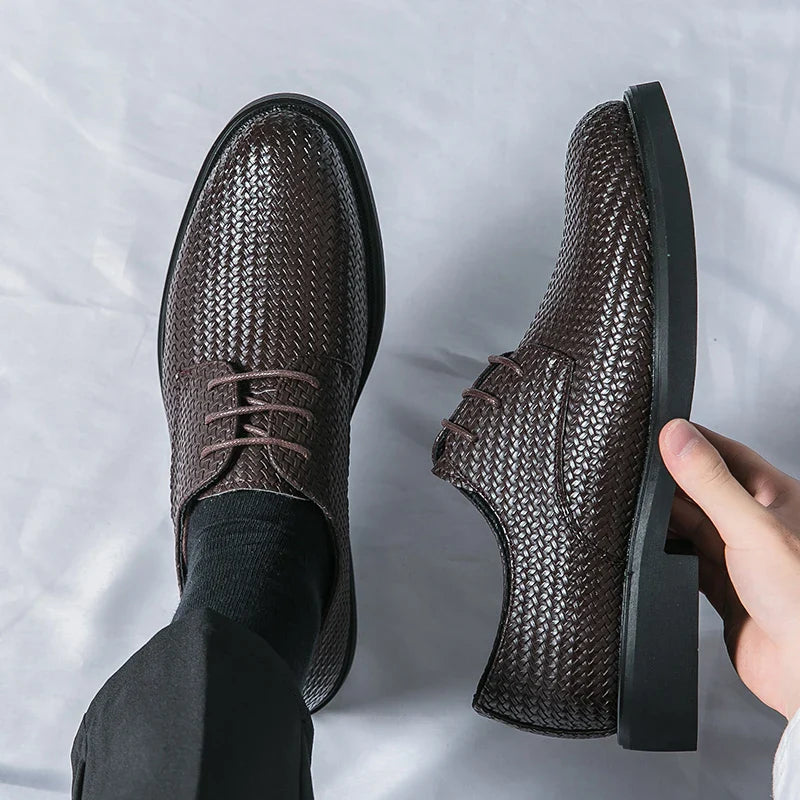 Oxford Shoes | Woven Design with Lace Up Style
