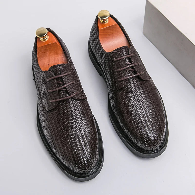 Oxford Shoes | Woven Design with Lace Up Style
