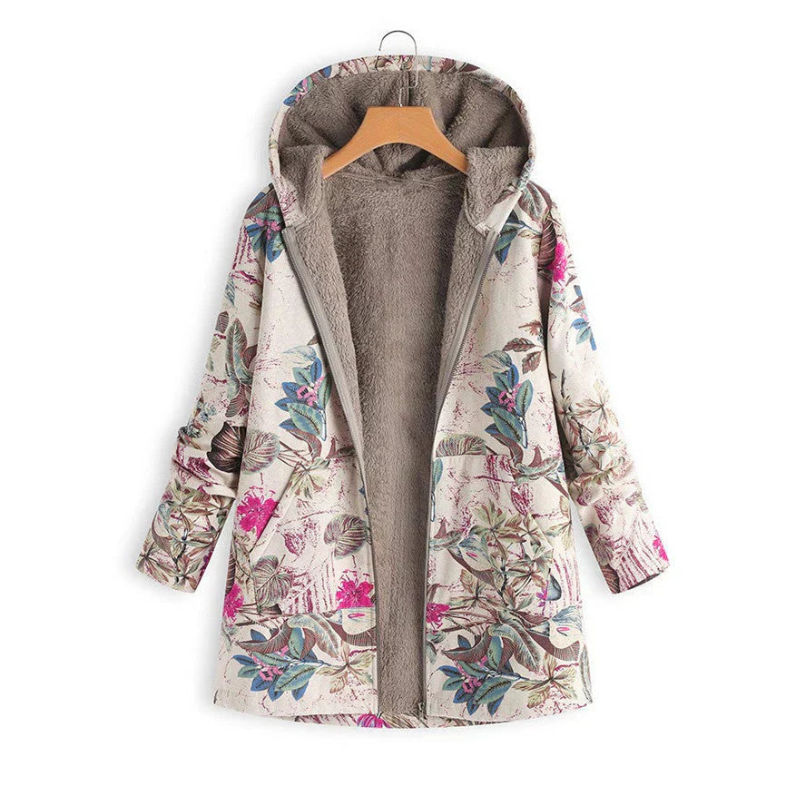 Zaraya | Patterned jacket inspired by timeless retro elegance