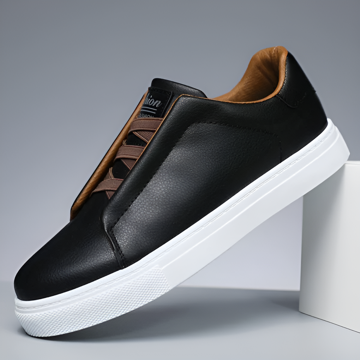 Men's Timeless Classic Sneakers