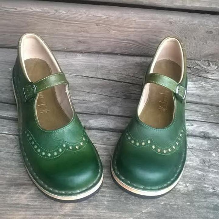 Women's Closed Toe Slip On Shoes