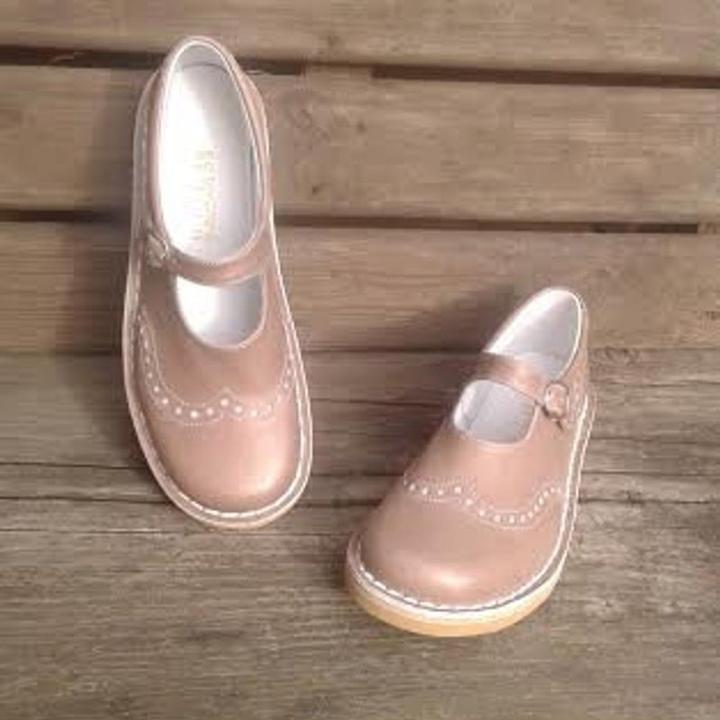 Women's Closed Toe Slip On Shoes