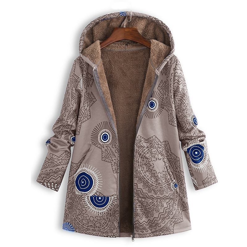 Zaraya | Patterned jacket inspired by timeless retro elegance