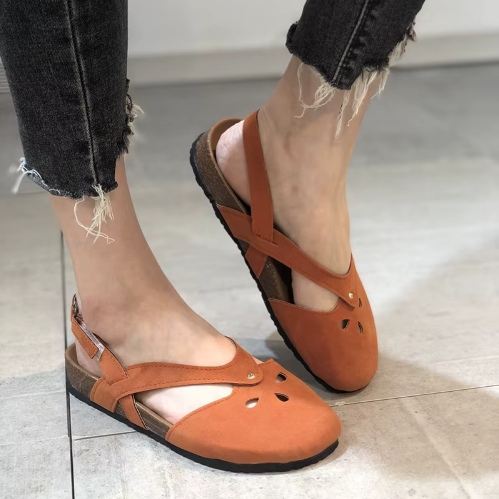 Women's Walking Closed Toe Sandals