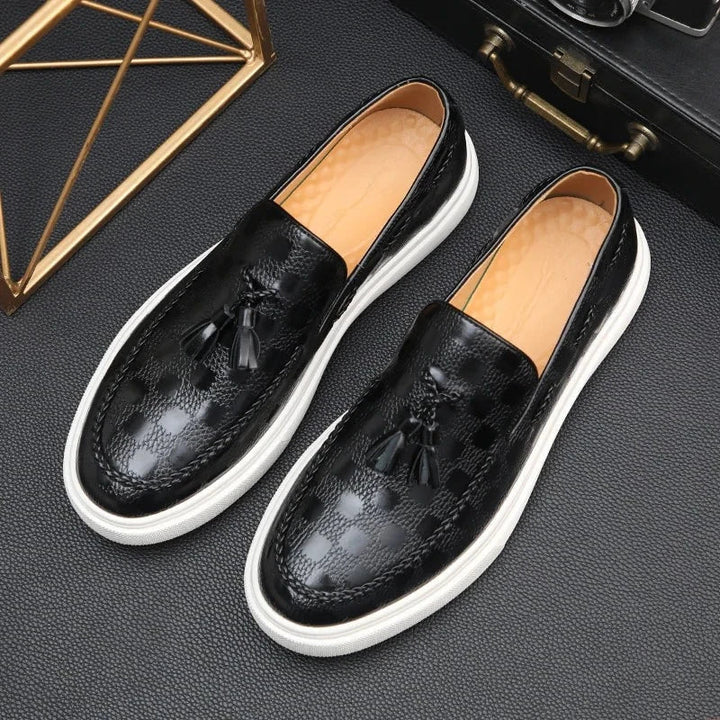 Cyrus | Elegant Slip-On Loafers with Classic Tassel Detail