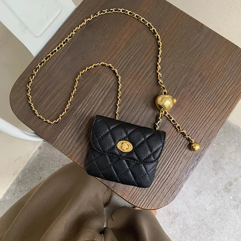 Celeste | Mini Quilted Shoulder Bag with Chain Strap - Stylish and Compact Design