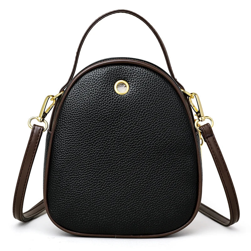 Celestia | Shoulder Bag with Chic Design and Elegant Gold Zip Closure