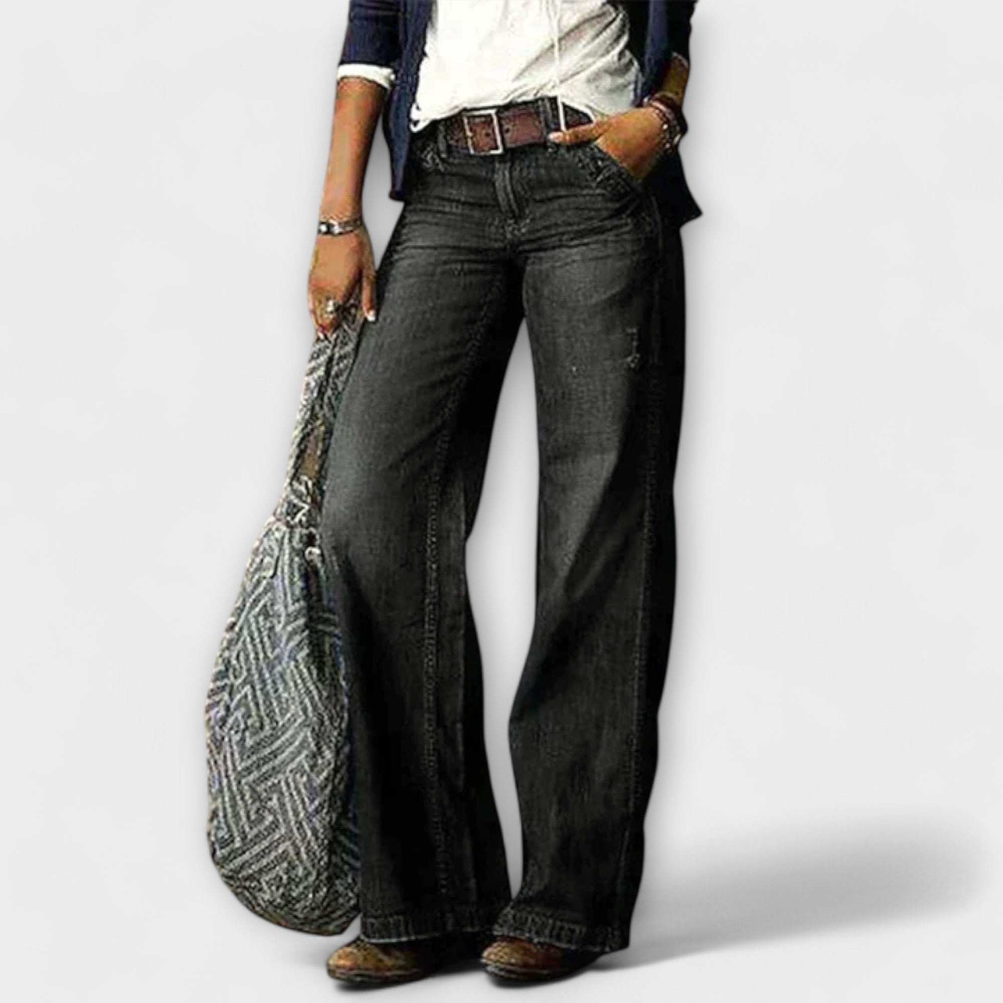 Wide Leg Jeans - Relaxed Fit