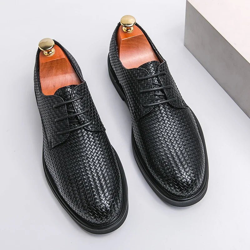 Oxford Shoes | Woven Design with Lace Up Style