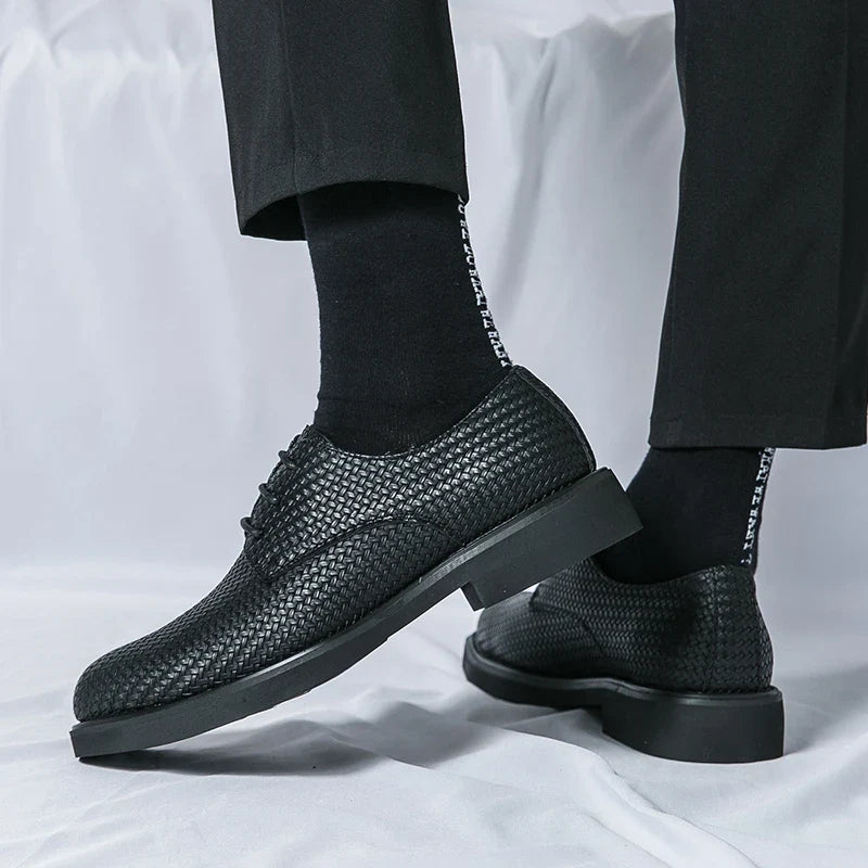 Oxford Shoes | Woven Design with Lace Up Style