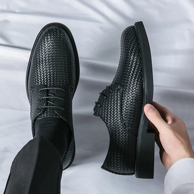 Oxford Shoes | Woven Design with Lace Up Style